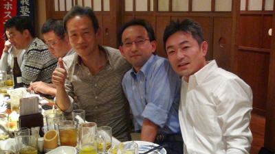 028.jpg (123455 bytes)